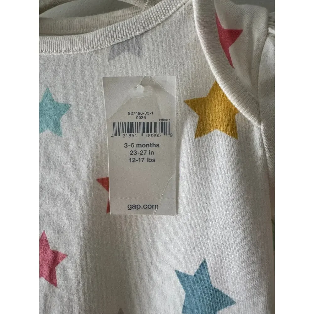 Baby Gap long sleeve star bodysuit 3-6 months